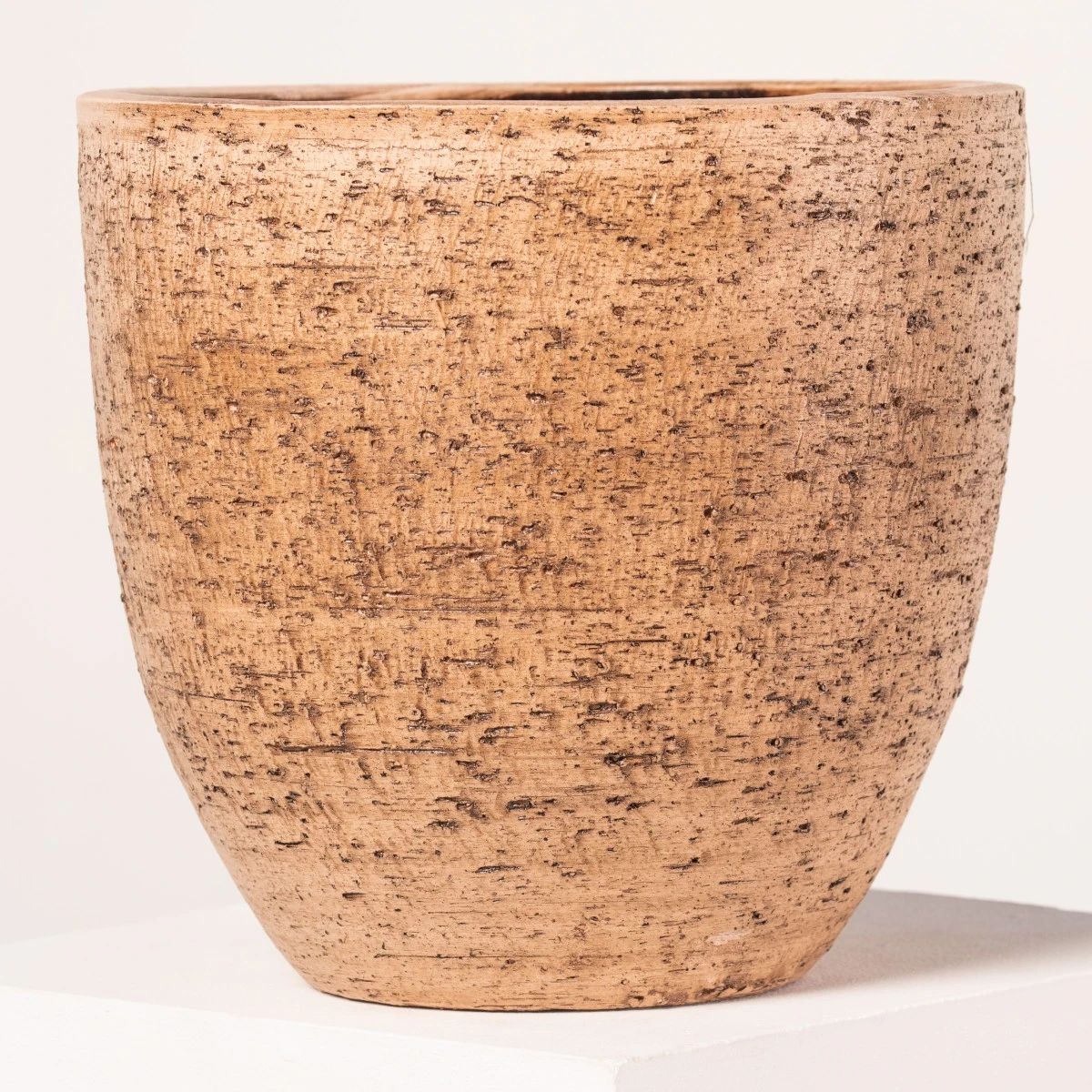 Indoor Pot Karlijn – Camel 4 Indoor Pot Karlijn – Camel - Image 4