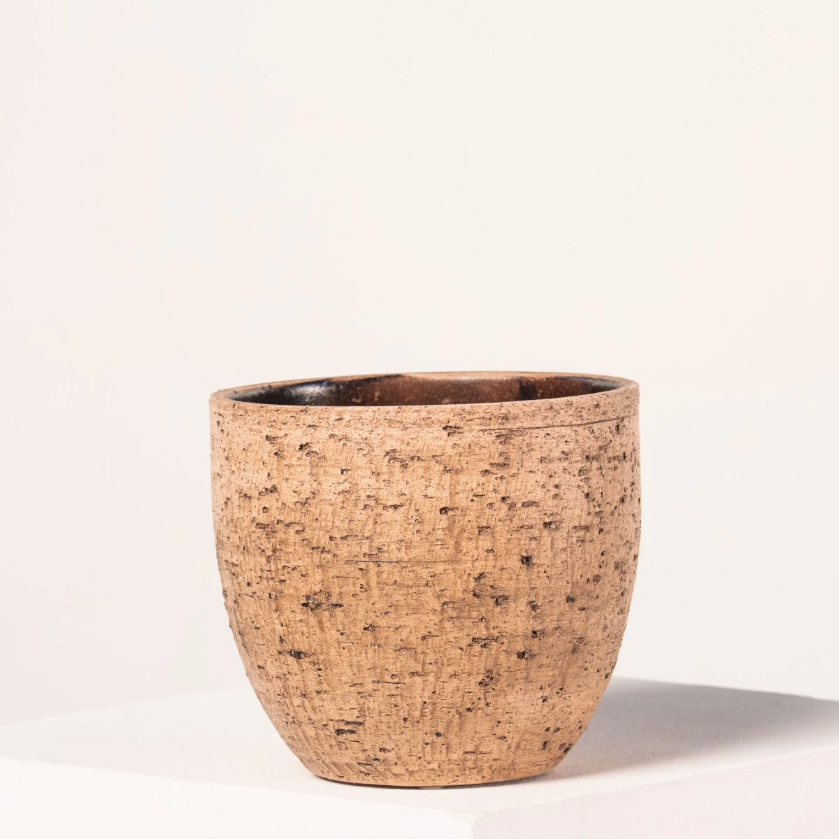 Indoor Pot Karlijn – Camel 6 Indoor Pot Karlijn – Camel - Image 6