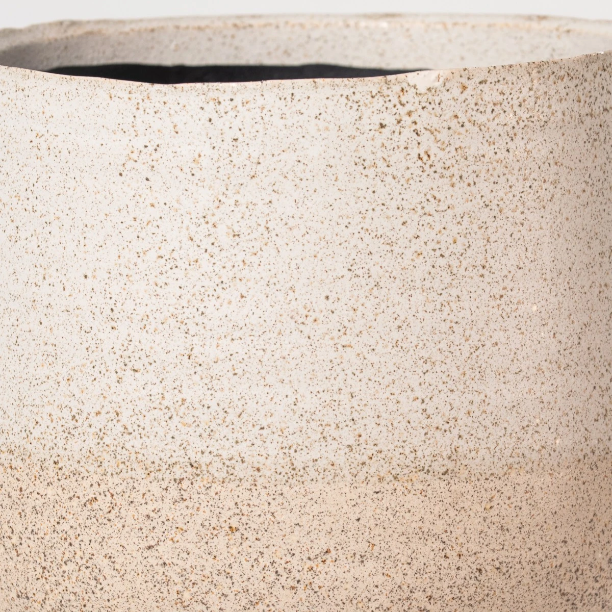 Indoor Pot Iris – Sand 4 Indoor Pot Iris – Sand - Image 4