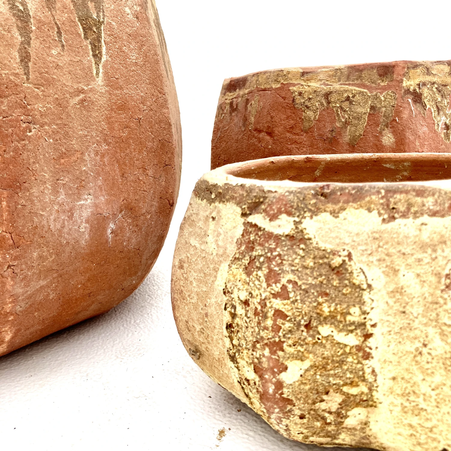 Seres Bowl Antiqued Red Stone Outdoor Pot 3 Seres Bowl Antiqued Red Stone Outdoor Pot - Image 3